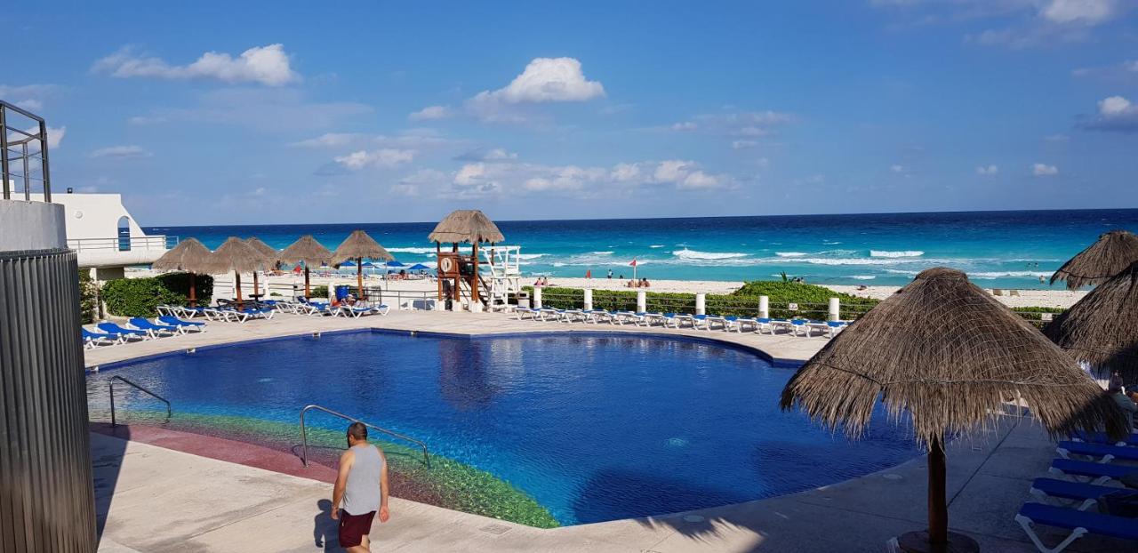 Apartament Marlin Turquesa Departamentos Frente Al Mar Cancún Zewnętrze zdjęcie