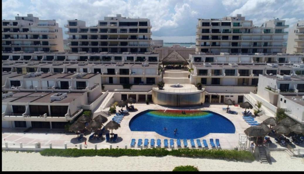 Marlin Turquesa Hospedaje A Pie De Playa Cancún Zewnętrze zdjęcie